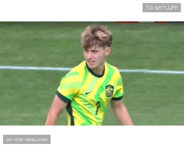 终场哨响，40岁蒙彼利埃门将完成职业生涯最后一场主场比赛